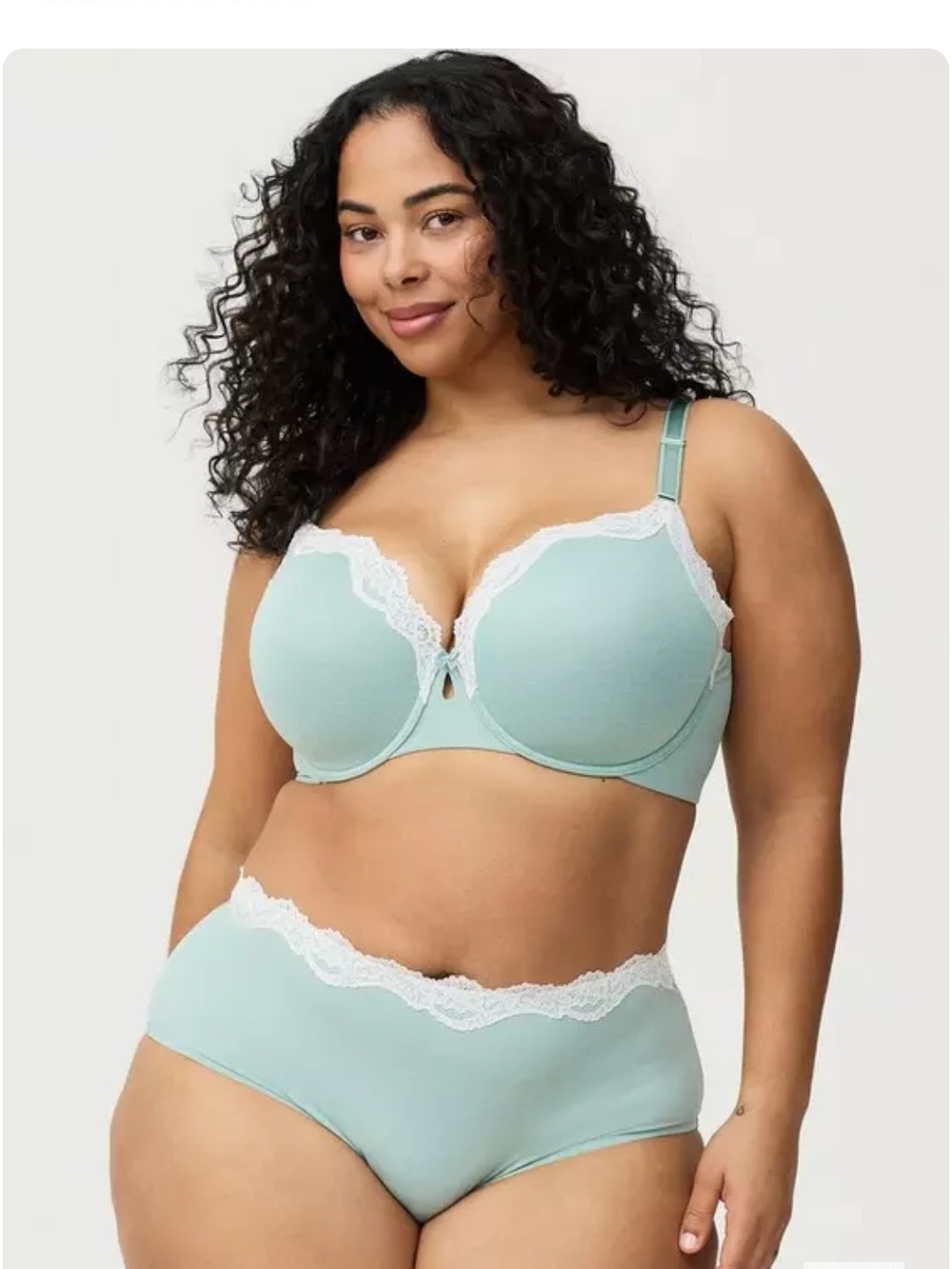 Torrid Tshirt Lightly Lined Bra. Sz 38D - Picture 5 of 9